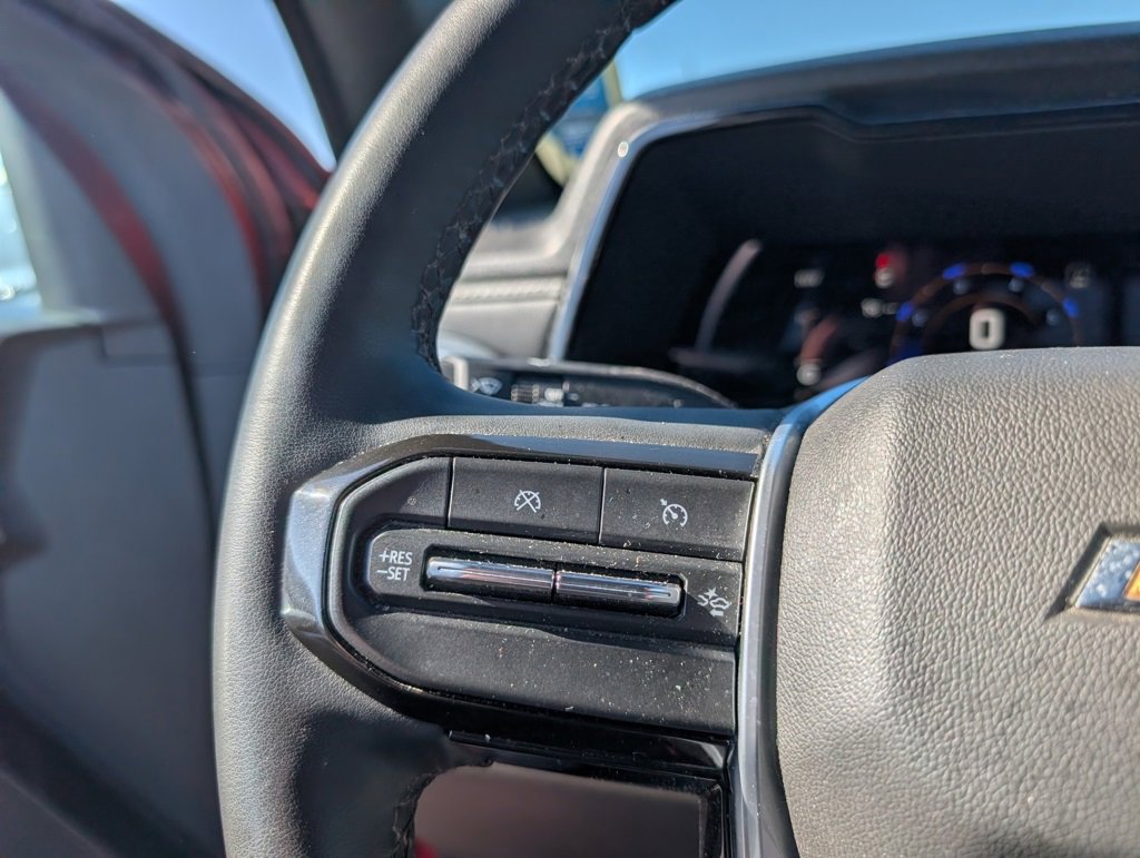 Used 2023 Chevrolet Colorado LT w/ LT Convenience Package III image 11