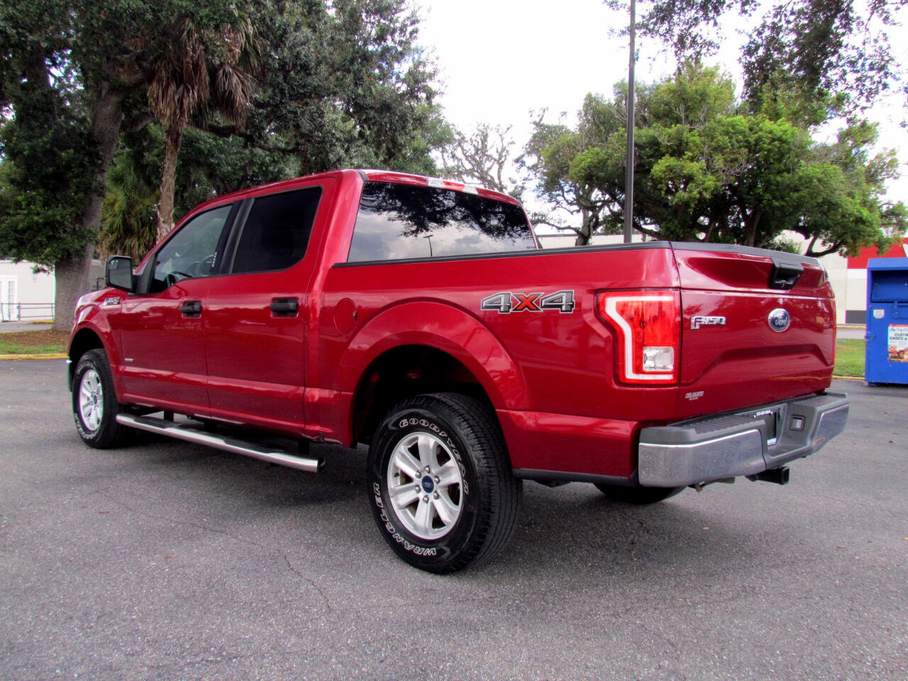 Used 2016 Ford F150 XLT w/ Trailer Tow Package image 8