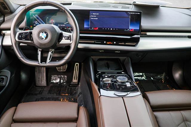 Used 2026 BMW 530i xDrive image 23