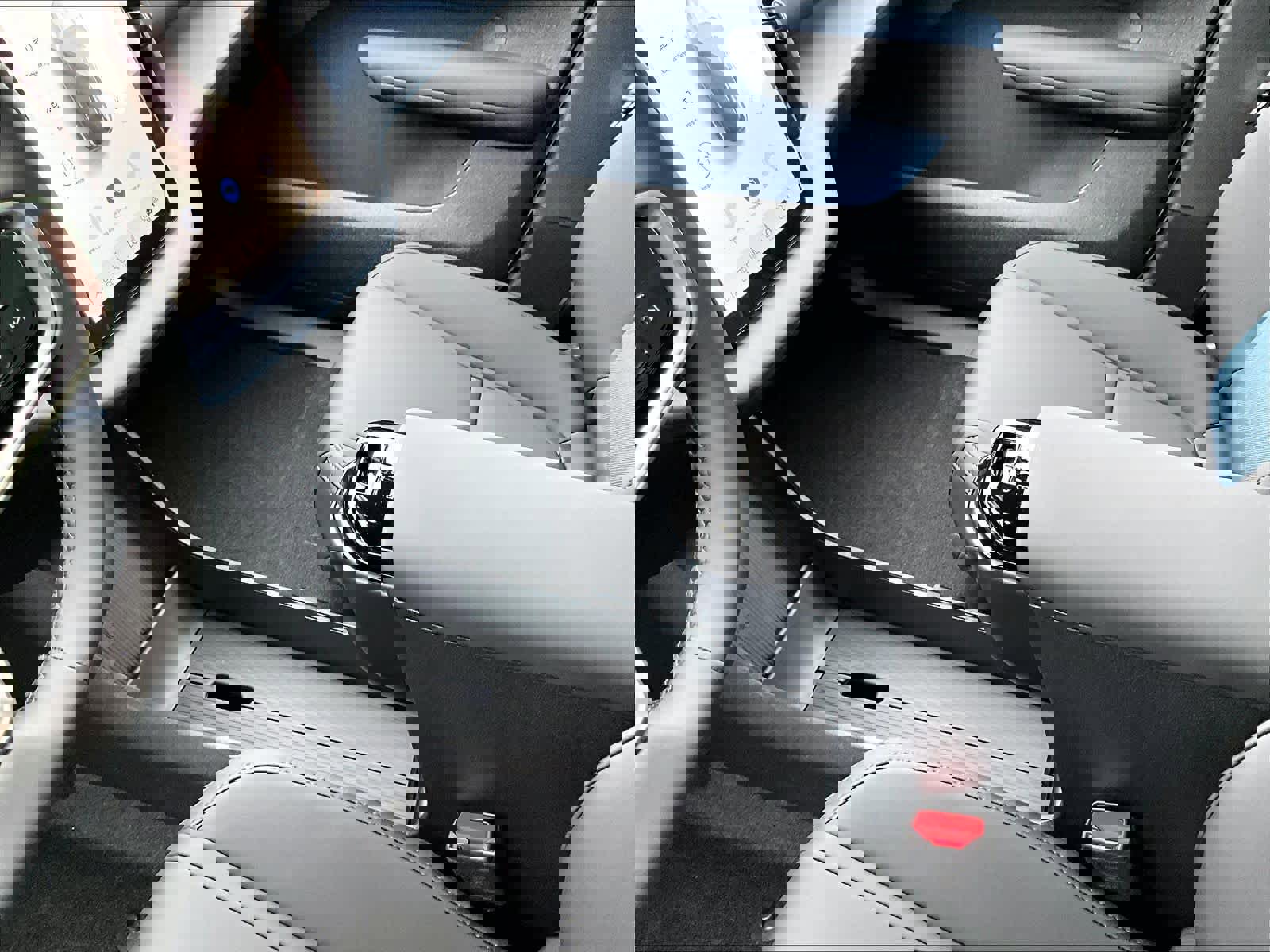 New 2026 Volvo EX30 Cross Country Ultra w/ Protection Package Premier image 10