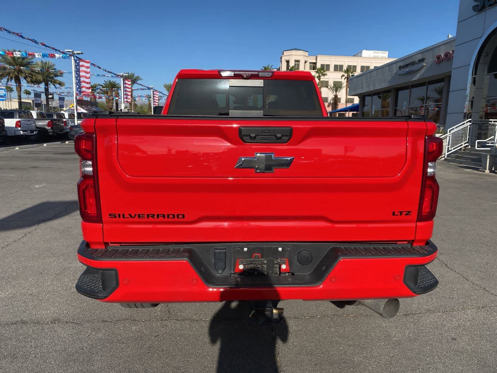 Used 2024 Chevrolet Silverado 3500 LTZ w/ LTZ Plus Package AWD/4WD image 7