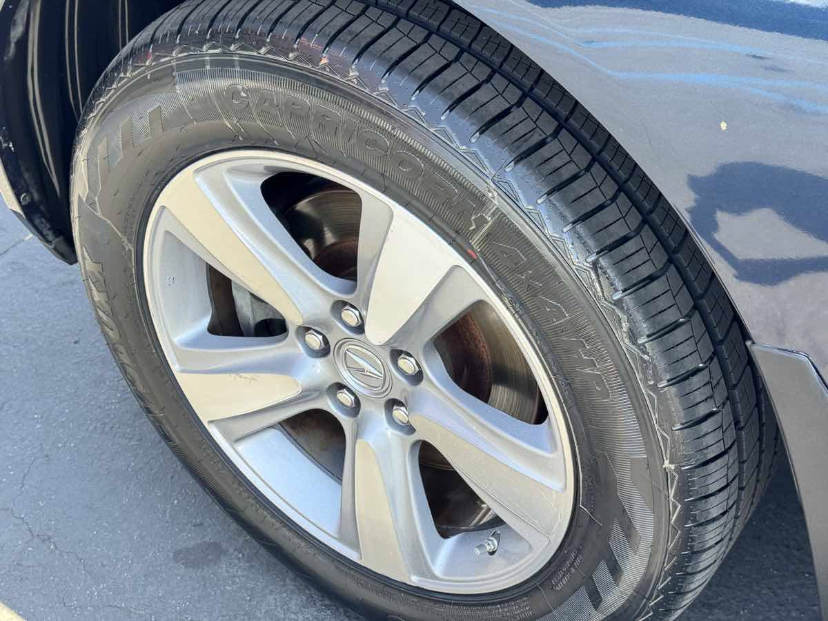 Used 2012 Acura MDX w/ Technology Package AWD/4WD image 22