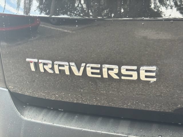 Used 2021 Chevrolet Traverse RS FWD image 10