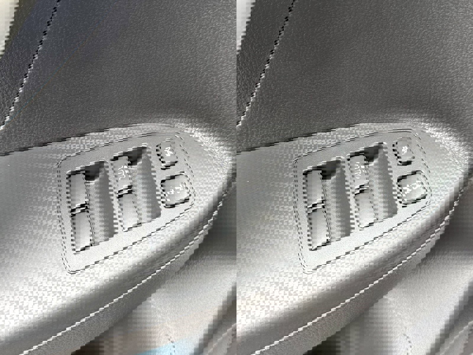 New 2026 Mitsubishi Eclipse Cross AWD image 20