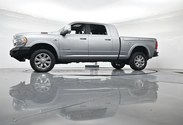 Used 2024 RAM 2500 Limited AWD/4WD image 38