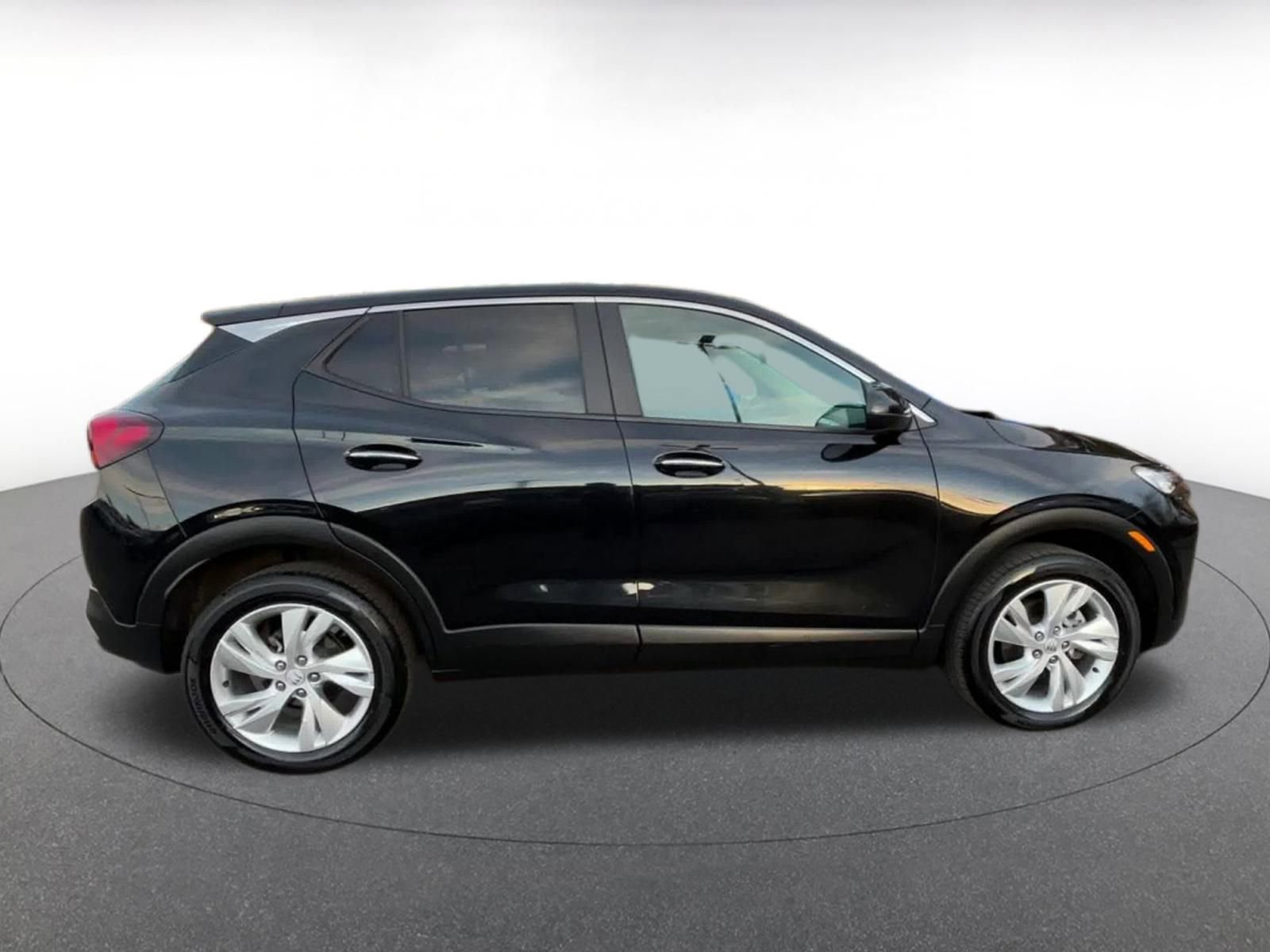 Used 2025 Buick Encore GX Preferred image 16