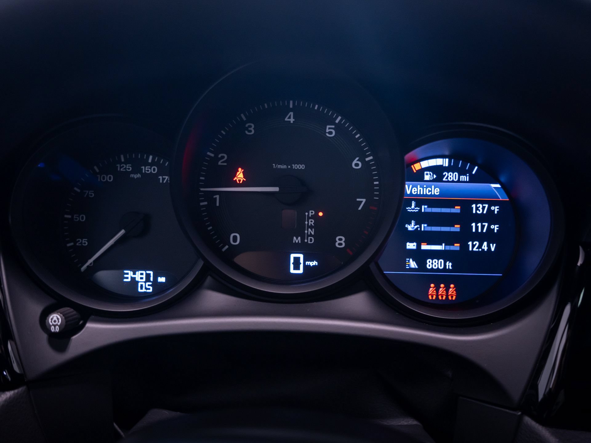 Certified 2026 Porsche Macan AWD/4WD image 22
