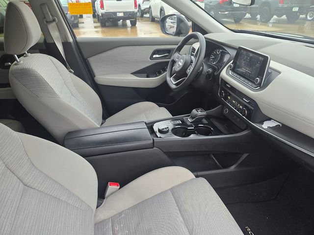 Used 2023 Nissan Rogue SV AWD/4WD image 10