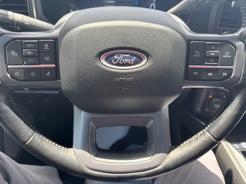 Used 2023 Ford F250 Lariat w/ Lariat Ultimate Package AWD/4WD image 14