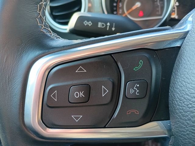 Used 2021 Jeep Gladiator Overland w/ Cold Weather Group image 3