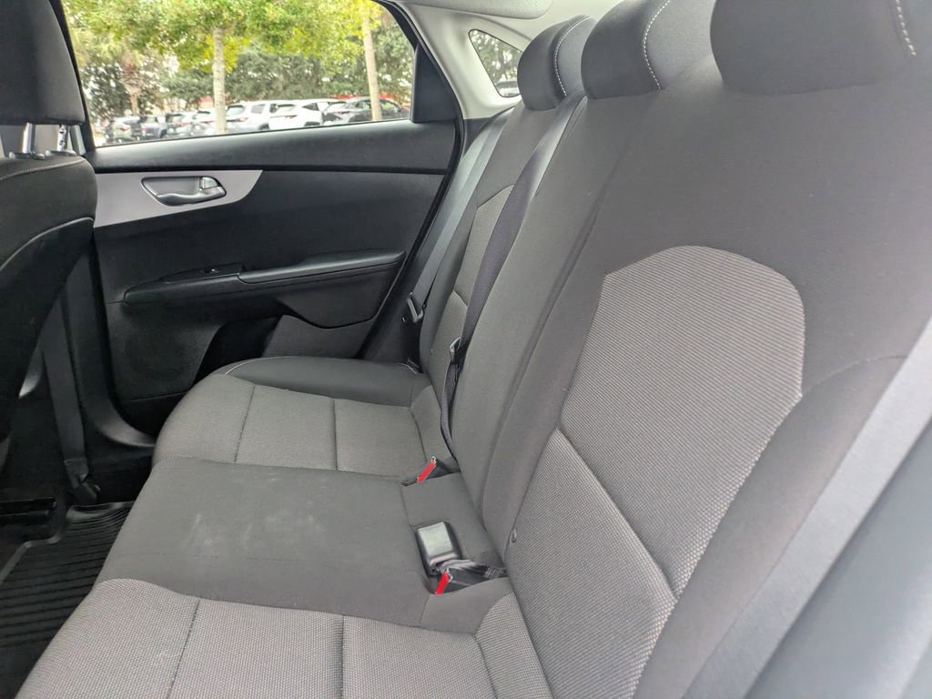 Used 2024 Kia Forte LXS image 12