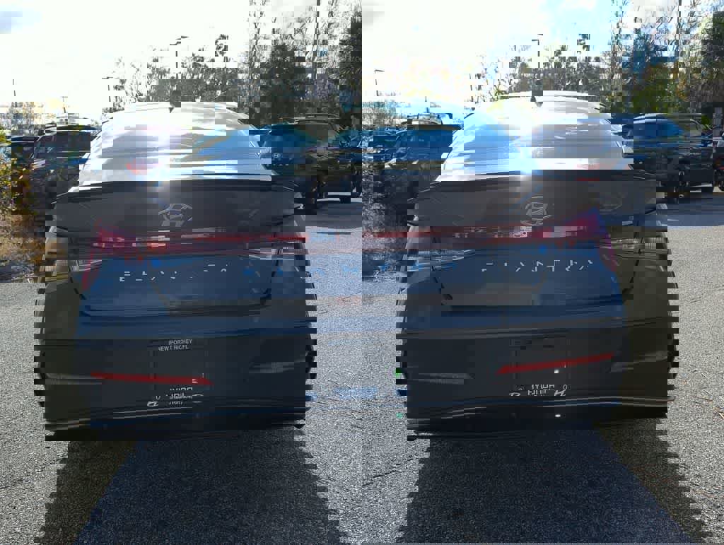 New 2026 Hyundai Elantra Sport w/ Cargo Package image 6