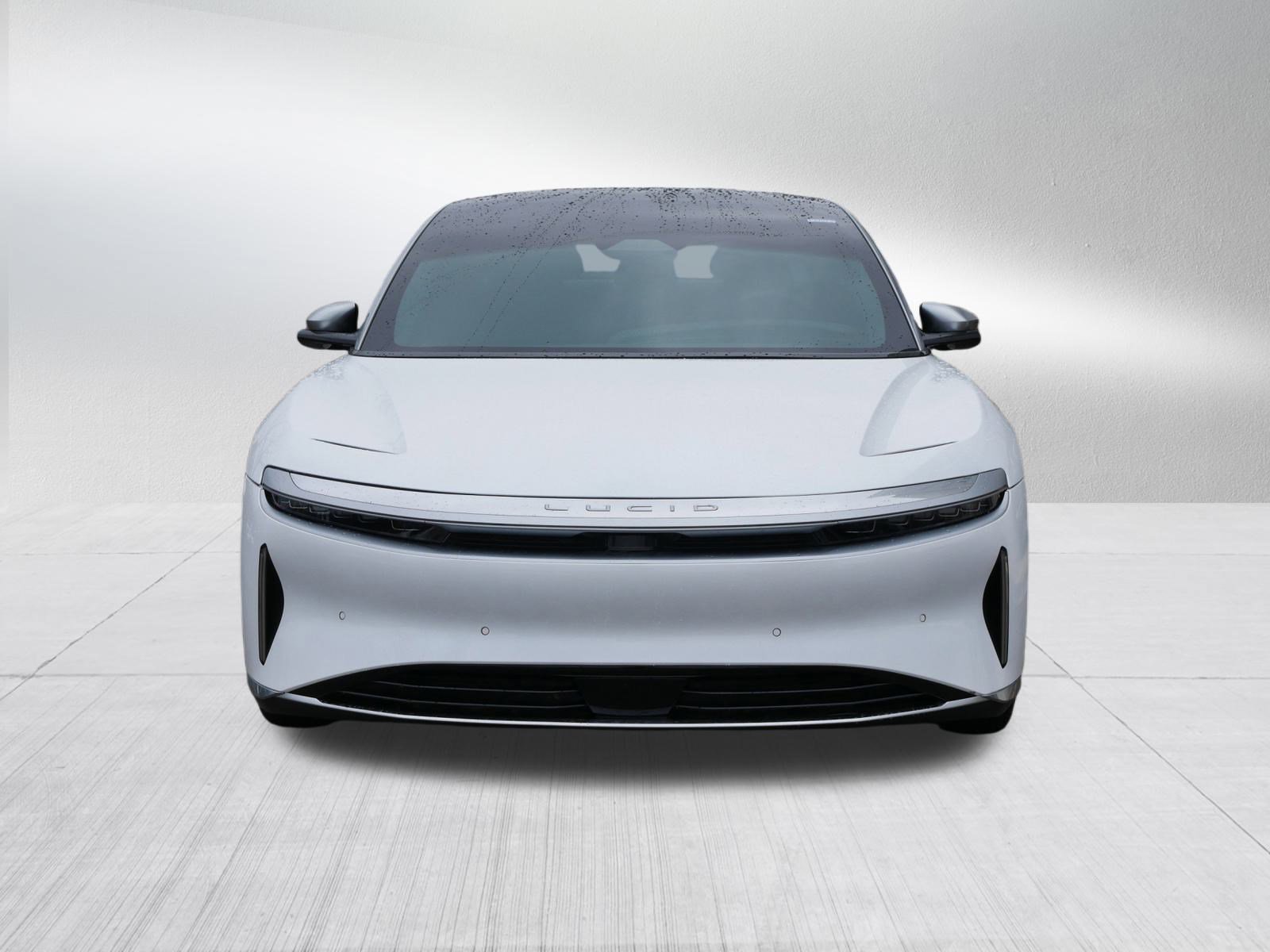 Used 2022 Lucid Air Grand Touring image 2