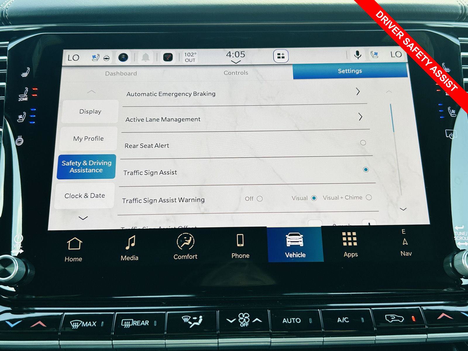New 2026 Jeep Grand Wagoneer Limited AWD/4WD image 10