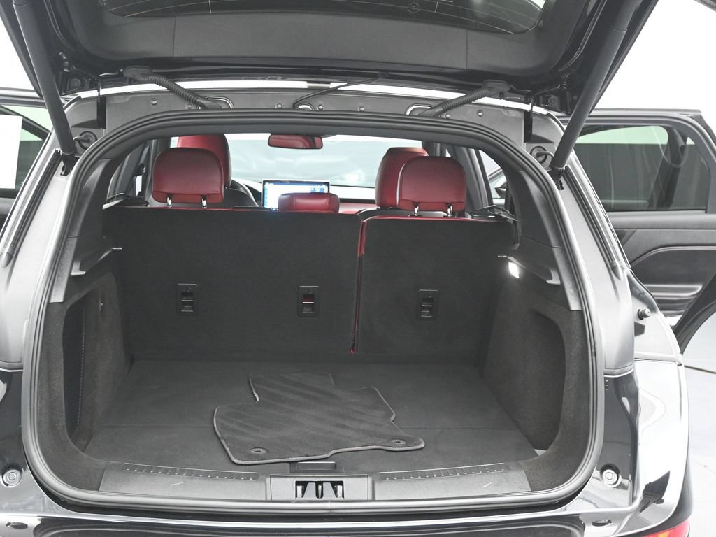 Used 2023 Lincoln Corsair Reserve AWD/4WD image 11