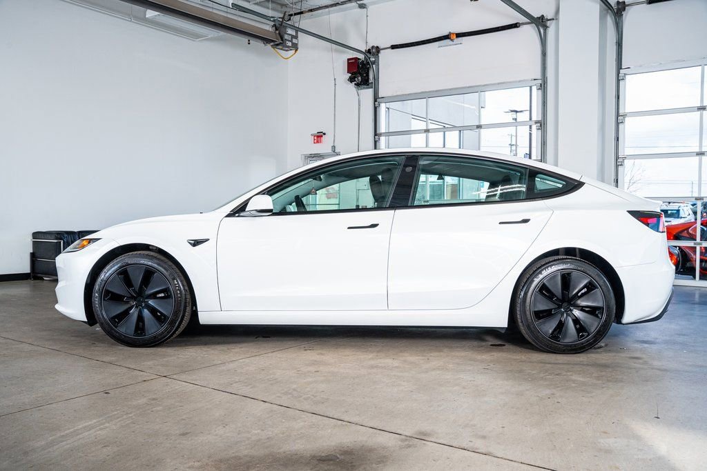 Used 2025 Tesla Model 3 Long Range image 8