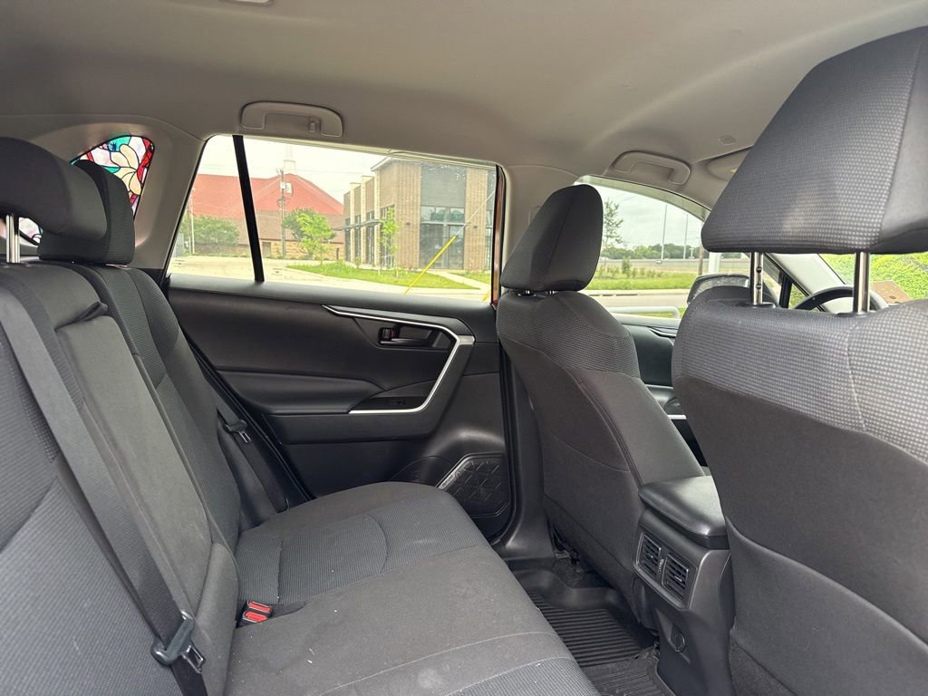 Used 2023 Toyota RAV4 LE FWD image 10