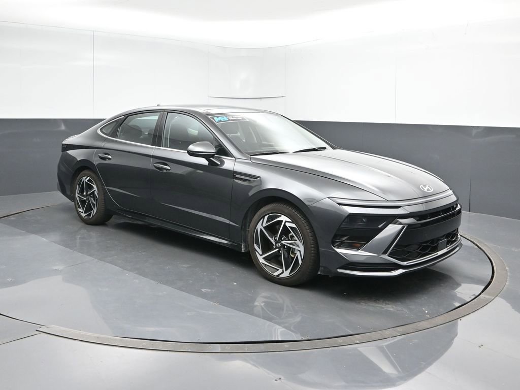 Used 2025 Hyundai Sonata SEL FWD image 7