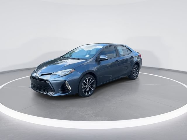 Used 2017 Toyota Corolla SE FWD image 3