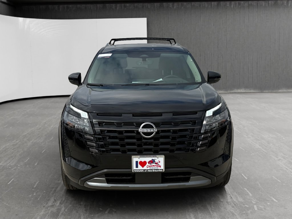 New 2026 Nissan Pathfinder Platinum w/ Lighting Package FWD image 8