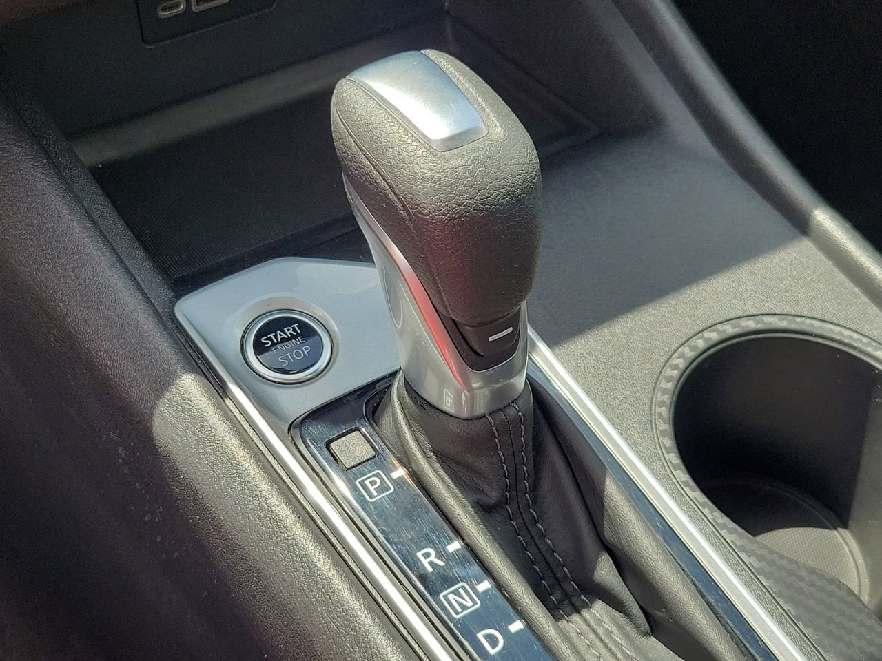 Used 2025 Nissan Altima 2.5 SV image 26