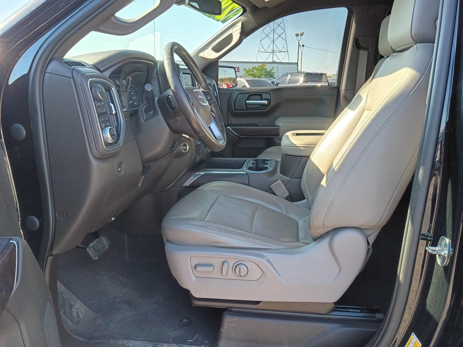 Used 2020 GMC Sierra 1500 SLT w/ SLT Premium Package AWD/4WD image 33