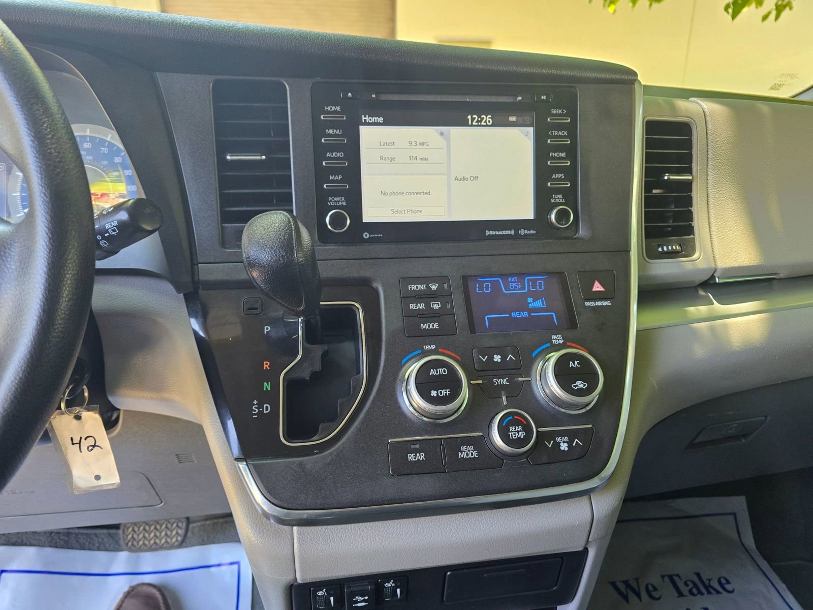 Used 2019 Toyota Sienna LE image 17