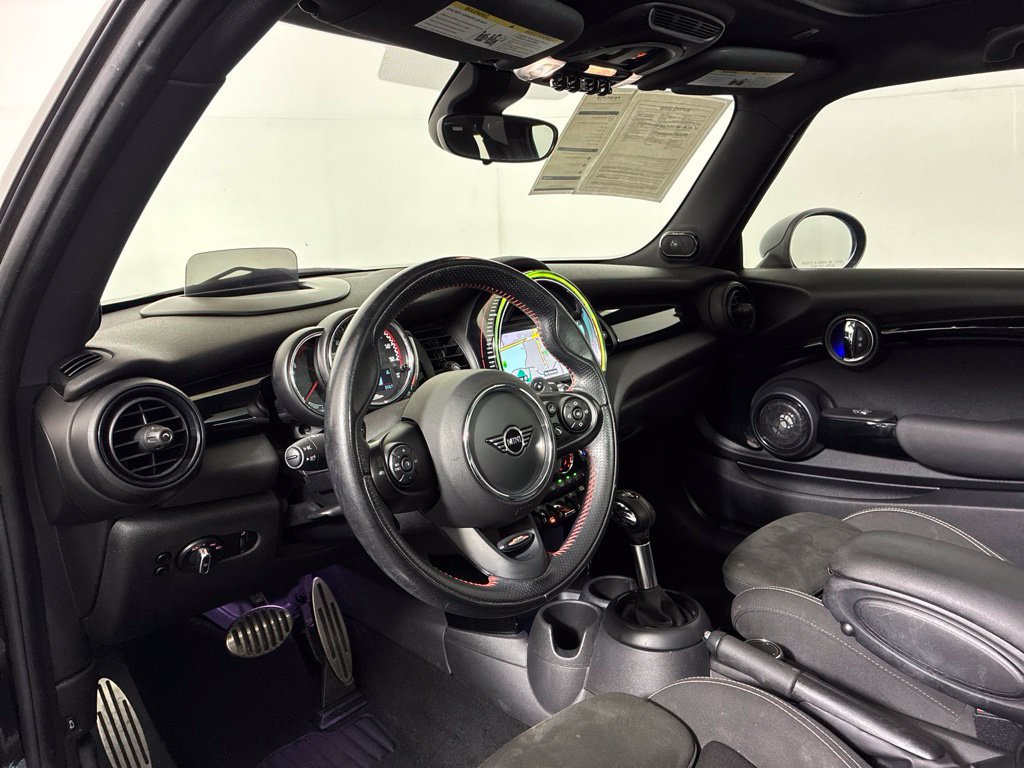 Used 2019 MINI Cooper John Cooper Works w/ Signature Upholstery Package FWD image 17