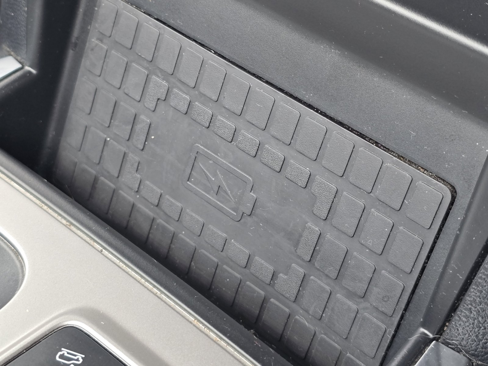 Used 2020 Ford Explorer Limited image 10