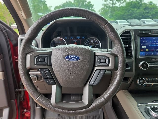 Used 2020 Ford Expedition XLT w/ Equipment Group 202A RWD image 9