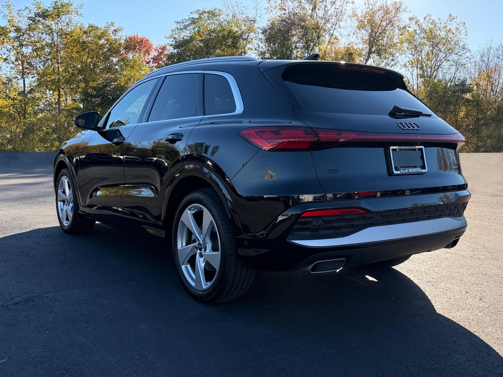 Used 2025 Audi Q5 Prestige AWD/4WD image 3