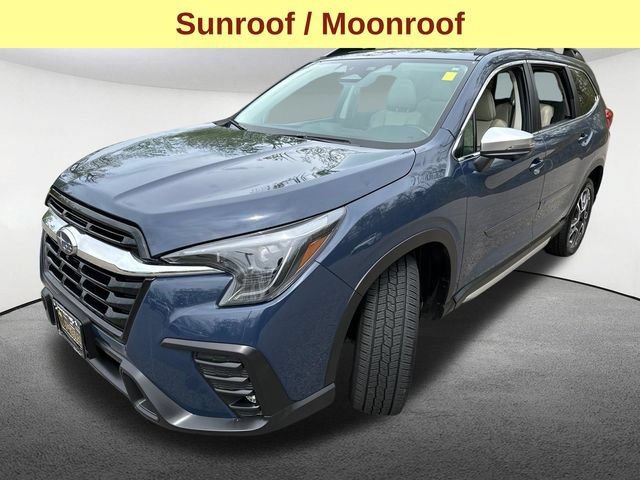 Used 2023 Subaru Ascent Limited w/ Technology Package AWD/4WD image 5