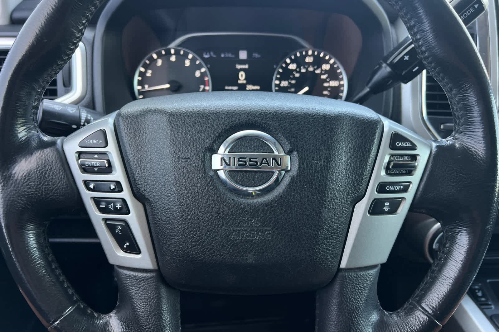 Used 2021 Nissan Titan SV w/ SV Convenience Package AWD/4WD image 46