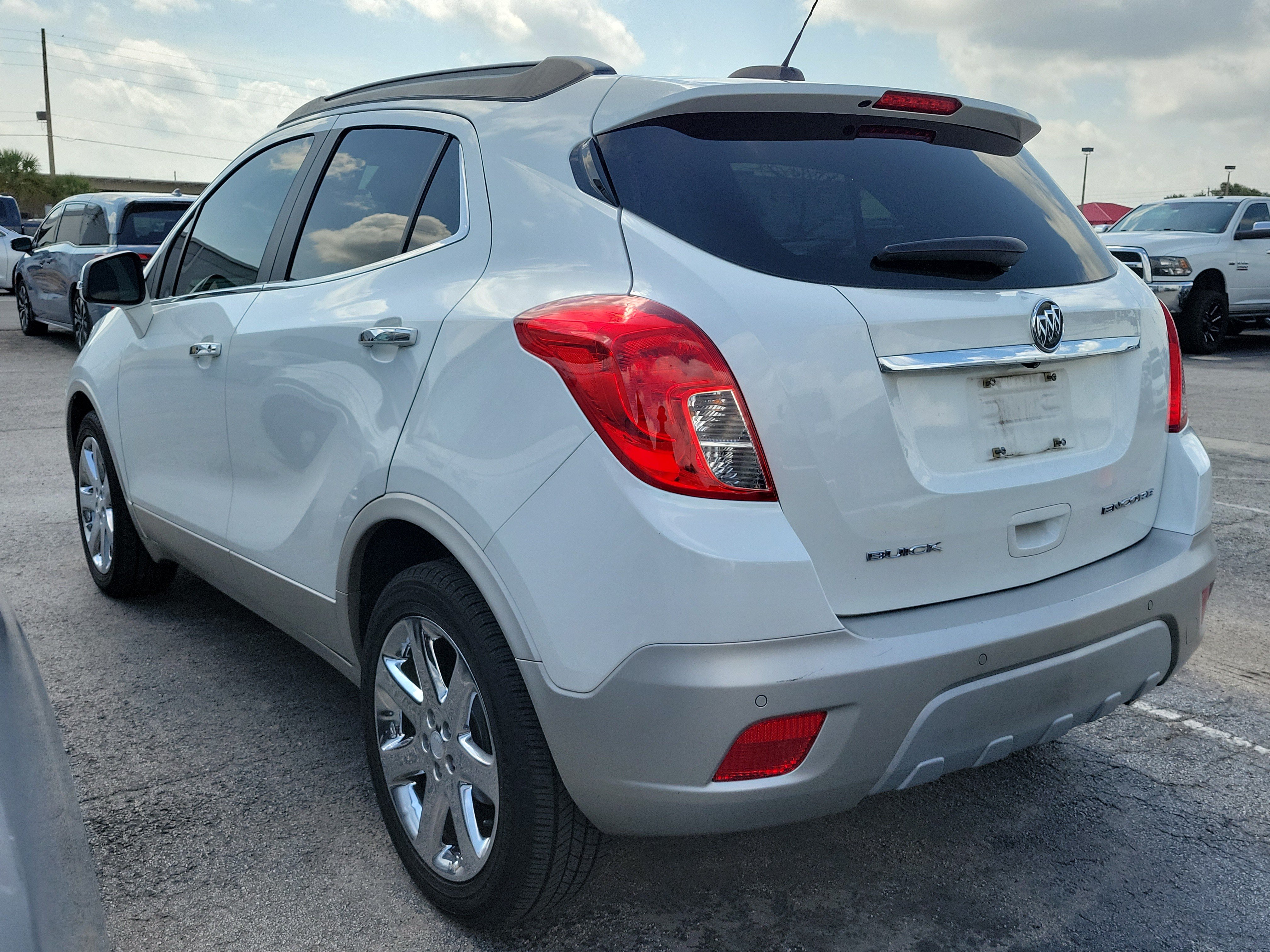 Used 2016 Buick Encore Premium w/ Experience Buick Package FWD image 3