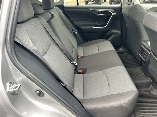 Used 2022 Toyota RAV4 XLE image 26