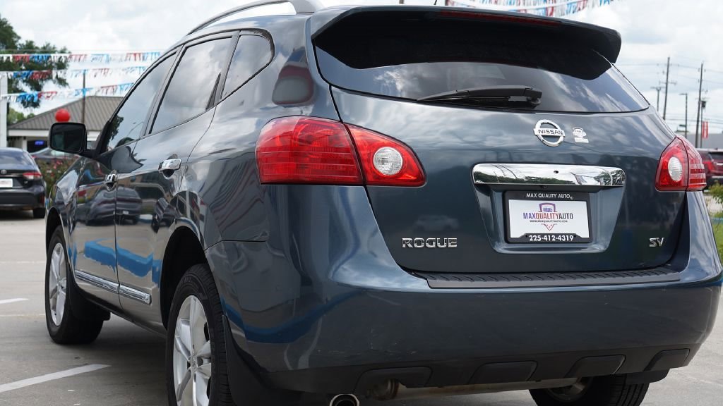 Used 2013 Nissan Rogue SV image 5