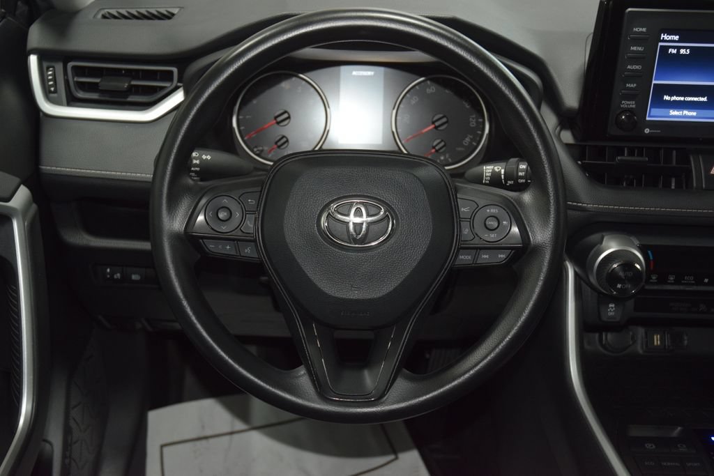 Used 2022 Toyota RAV4 XLE FWD image 35