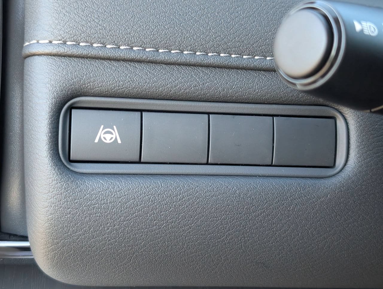 New 2026 Nissan Armada SV RWD image 17