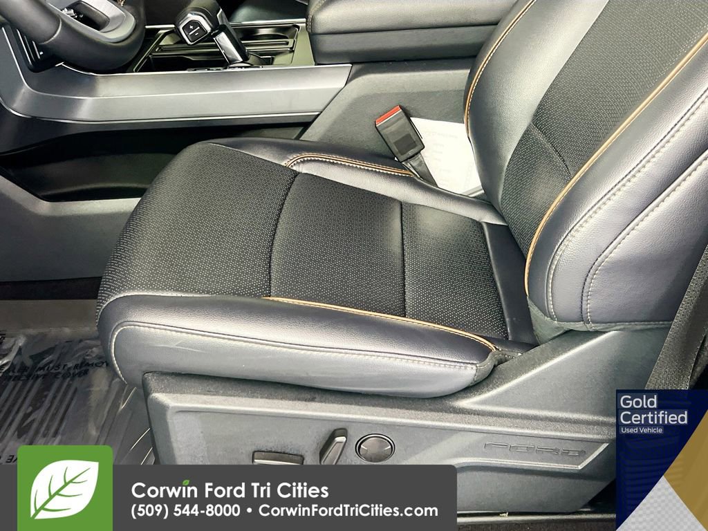 Used 2025 Ford F150 Lariat w/ Equipment Group 501A Mid image 23