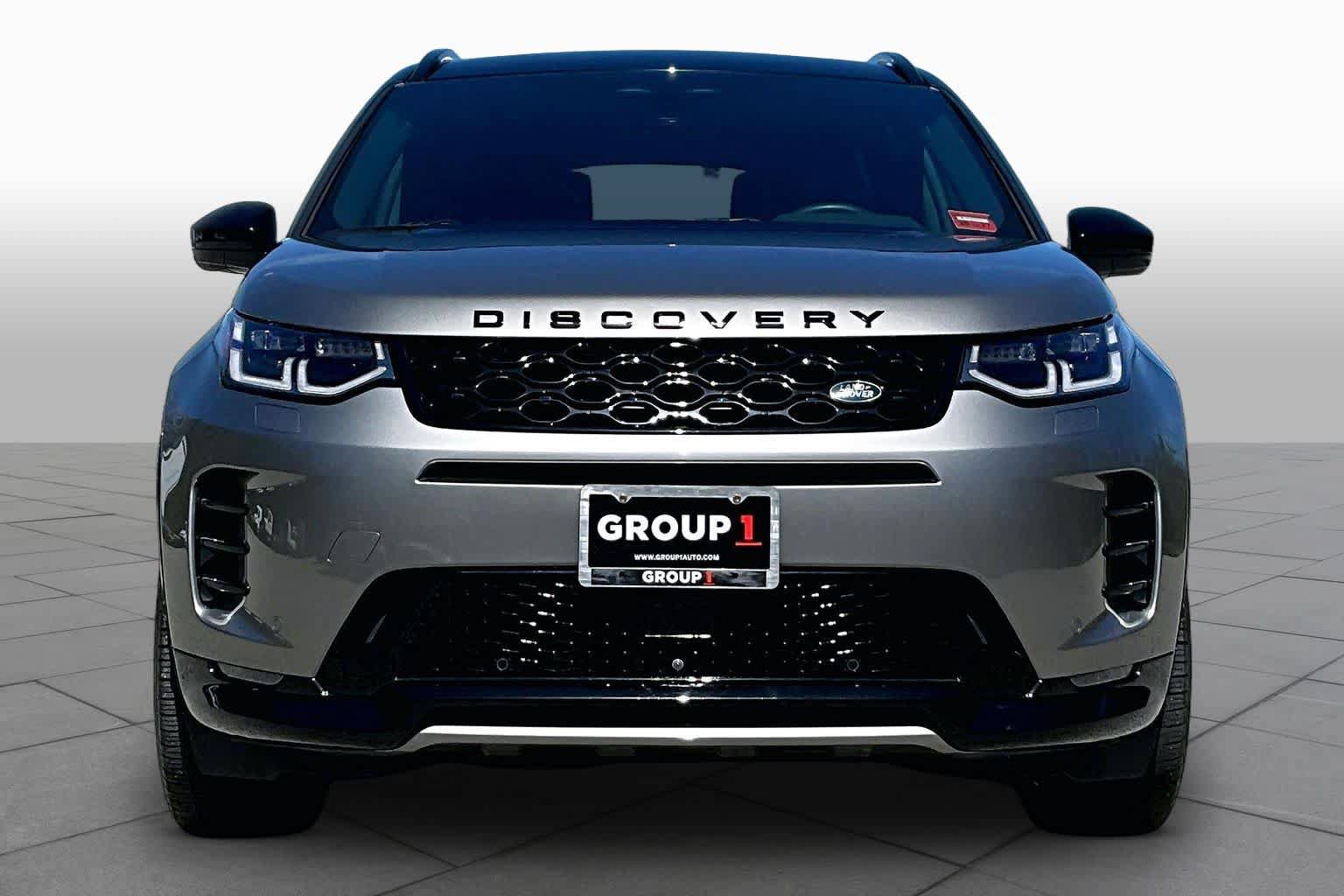 Used 2024 Land Rover Discovery Sport Dynamic SE AWD/4WD image 4