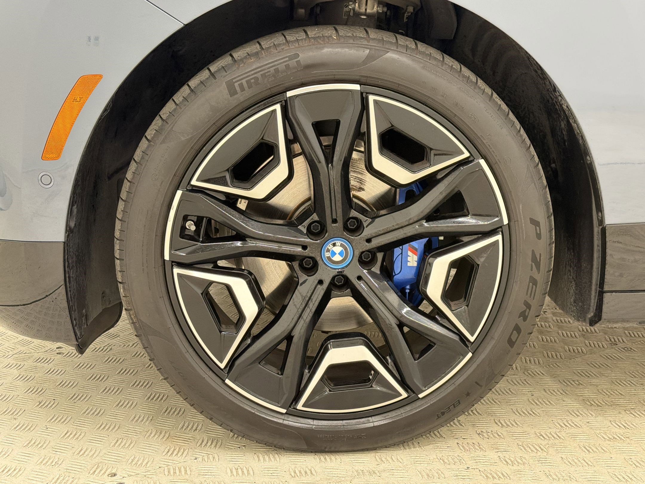 Certified 2024 BMW iX M60 image 12