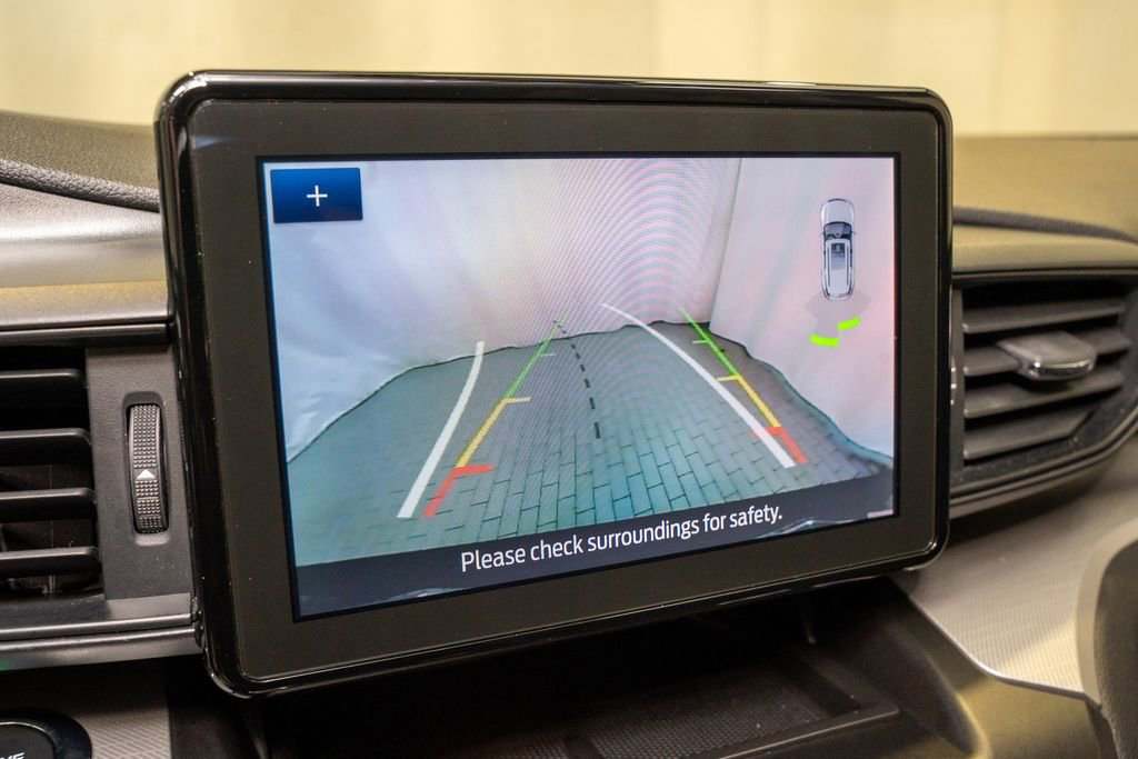 Used 2020 Ford Explorer XLT w/ Comfort Package image 14