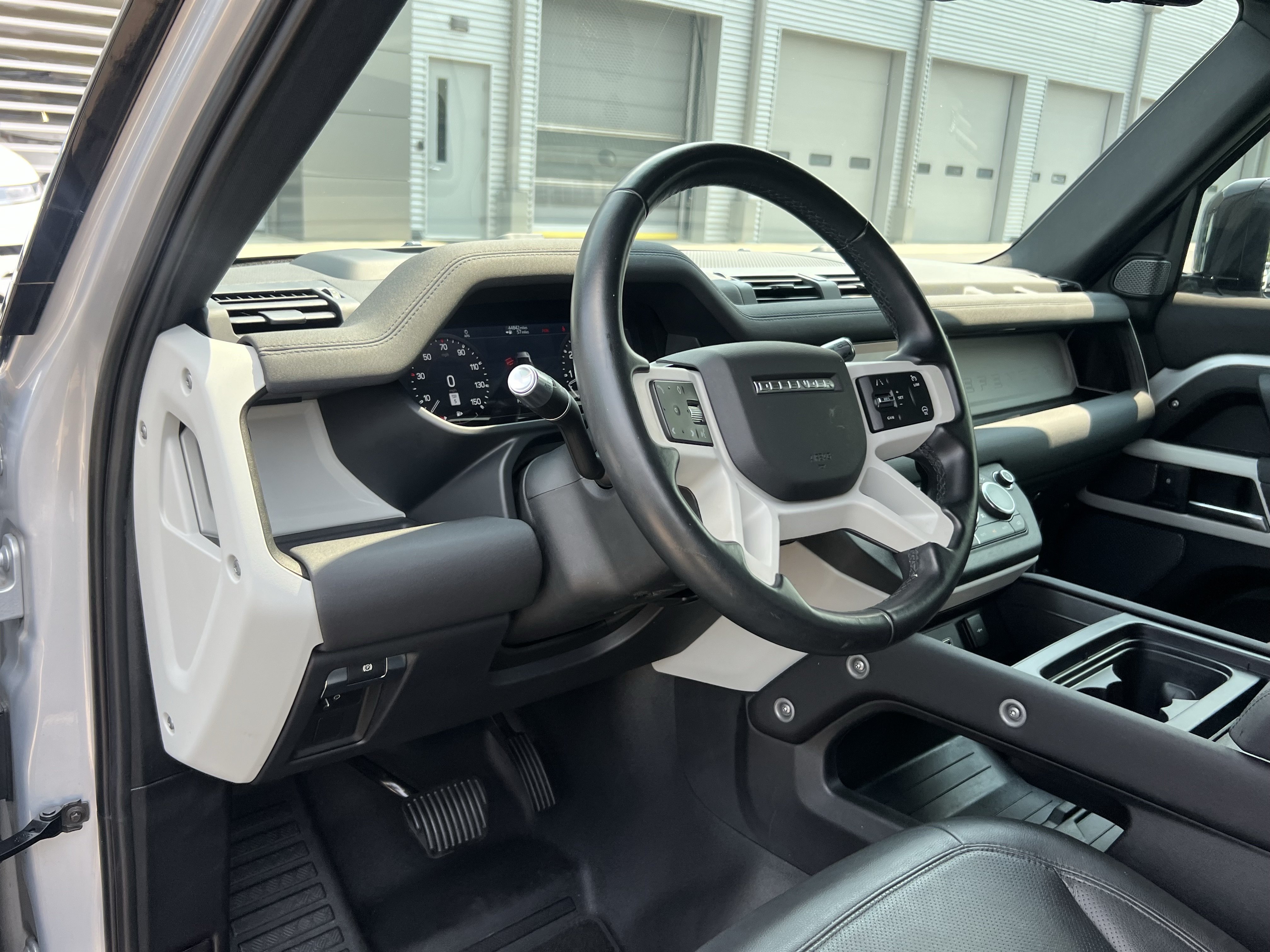 Used 2021 Land Rover Defender 90 S AWD/4WD image 18