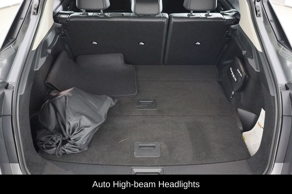 Used 2023 Nissan Ariya FWD image 10