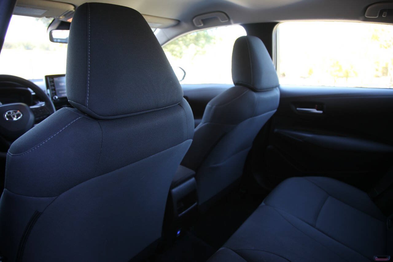 Used 2021 Toyota Corolla LE FWD image 42