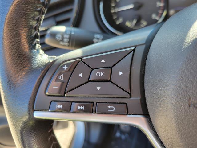 Used 2020 Nissan Rogue SV AWD/4WD image 23