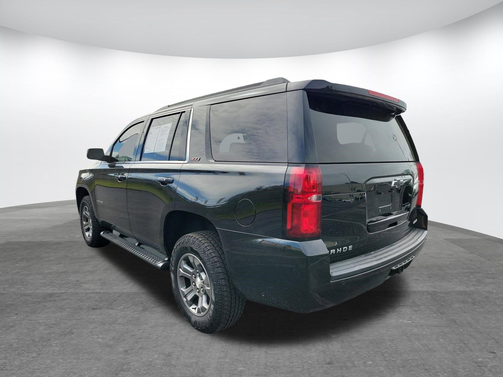 Used 2018 Chevrolet Tahoe LT AWD/4WD image 34