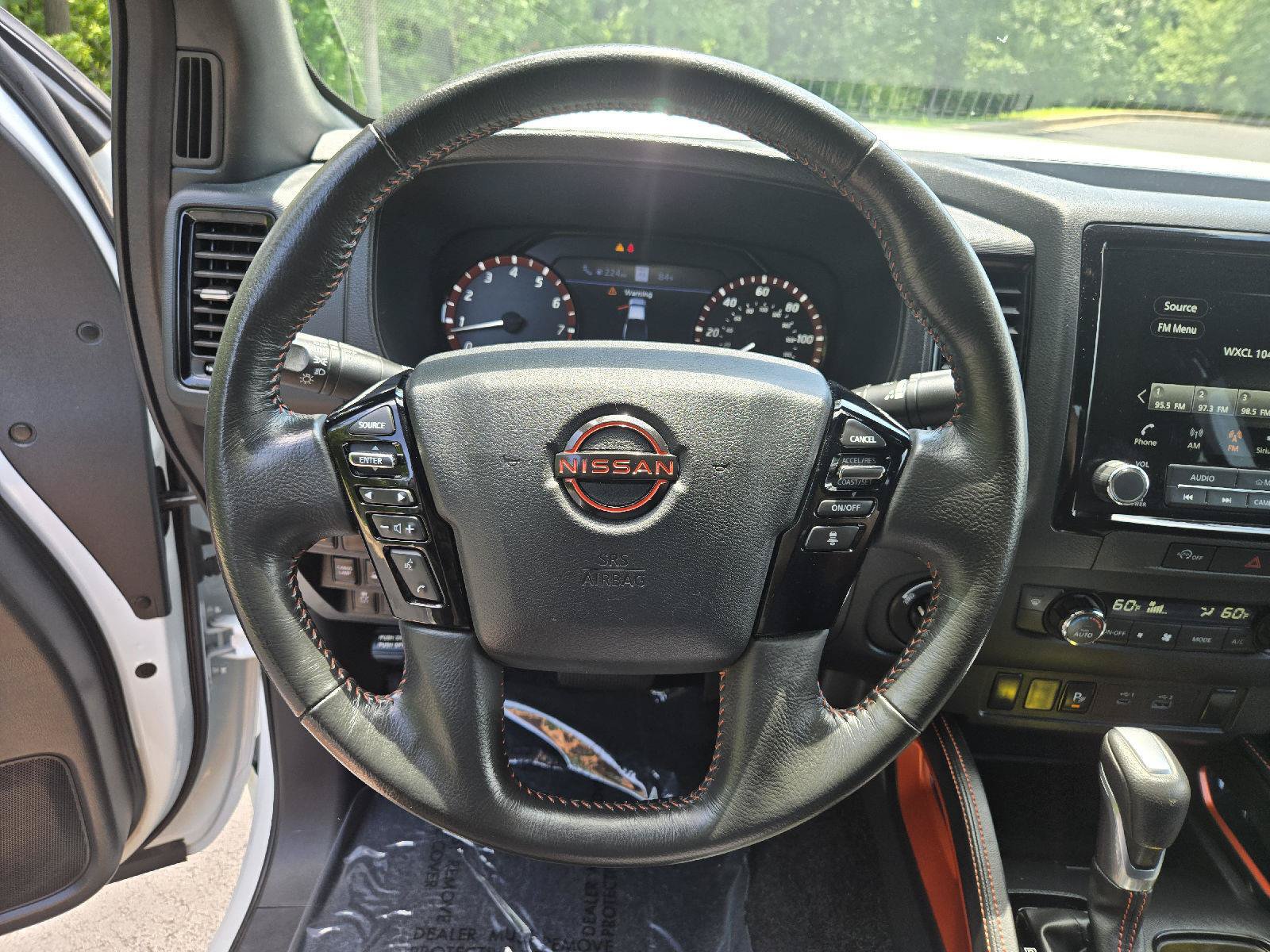 Used 2024 Nissan Frontier PRO-4X w/ Technology Package AWD/4WD image 16