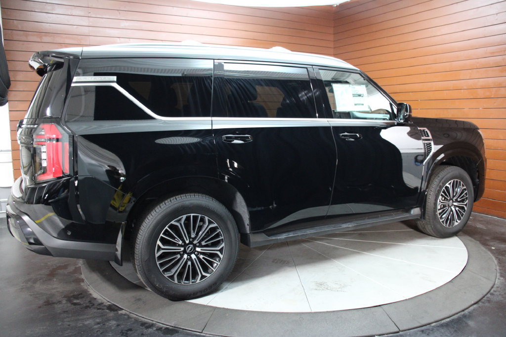 New 2026 Nissan Armada Platinum w/ Convenience Package RWD image 6