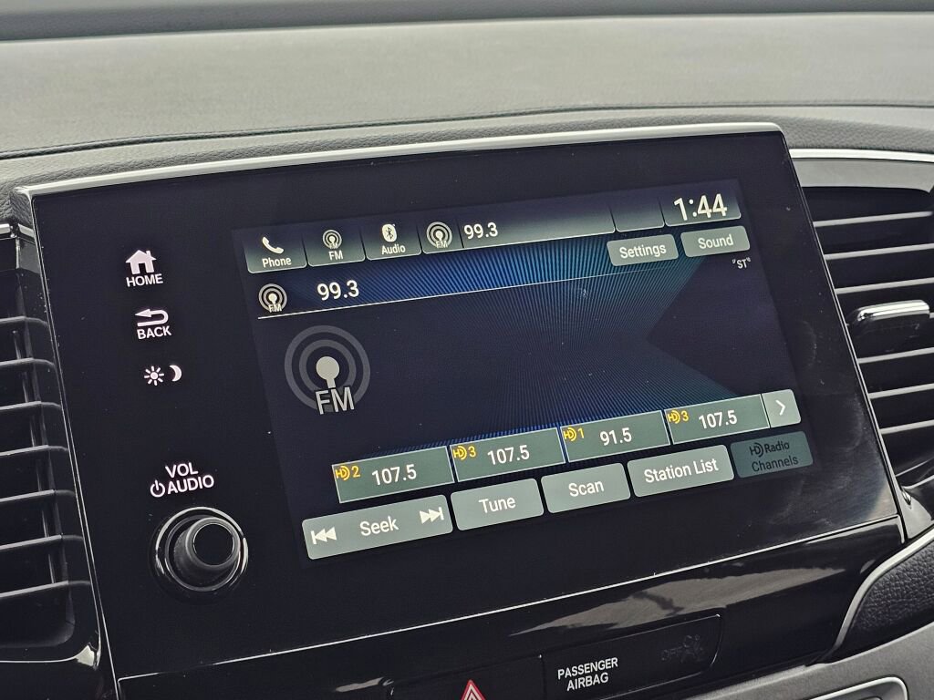 Used 2022 Honda Pilot EX-L image 6